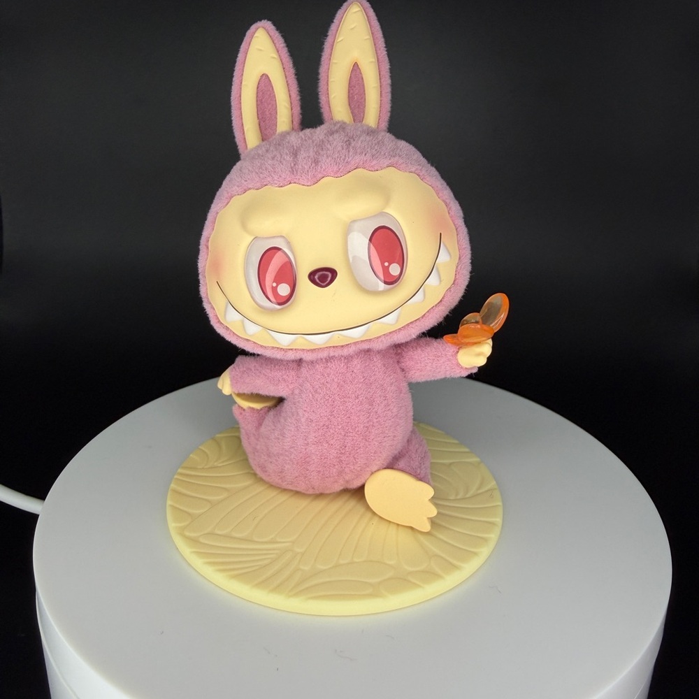 Popmart The Monsters Lazy Yoga - Confident Labubu - Displayed Only